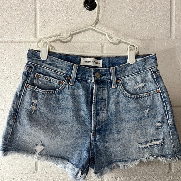 Denim Forum EX BF HI-Rise short - Picture 1 of 3